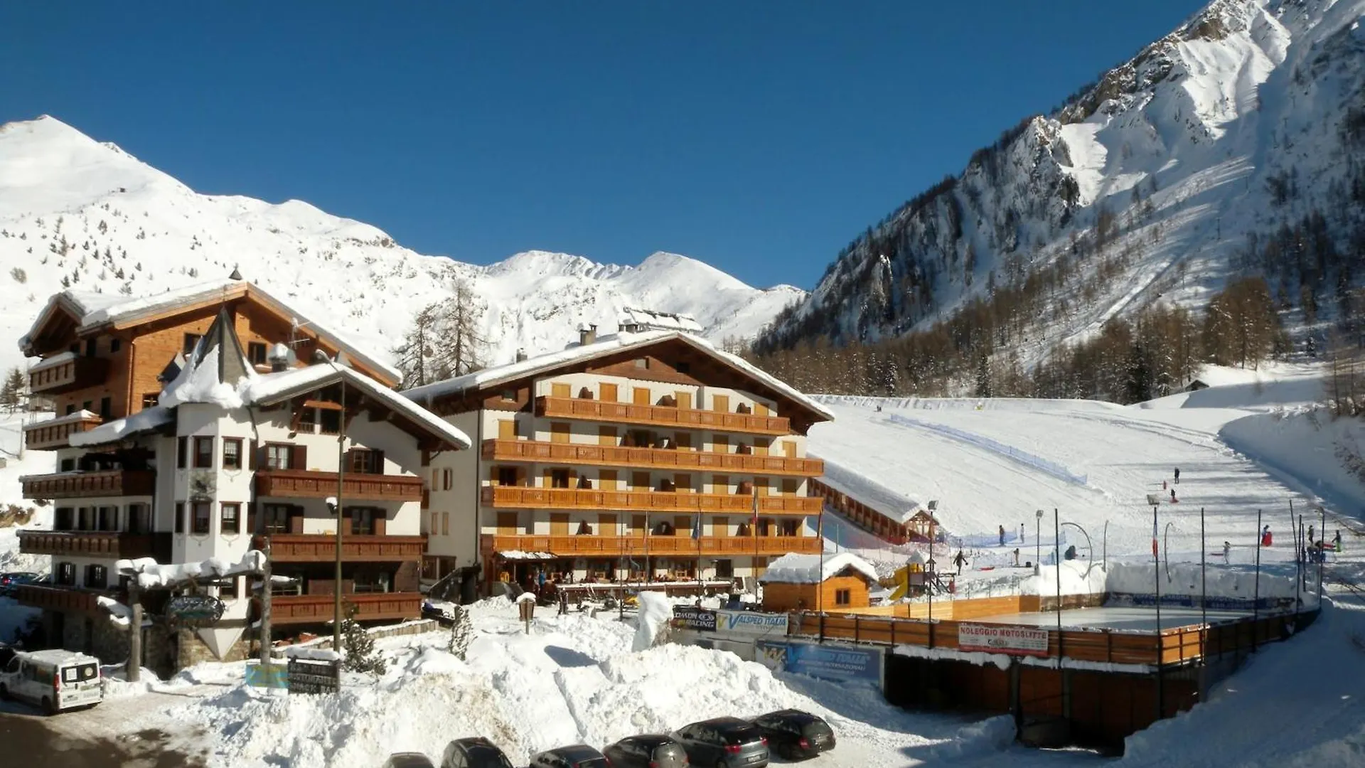 Residence Hotel K2 Foppolo 0*,  Italie